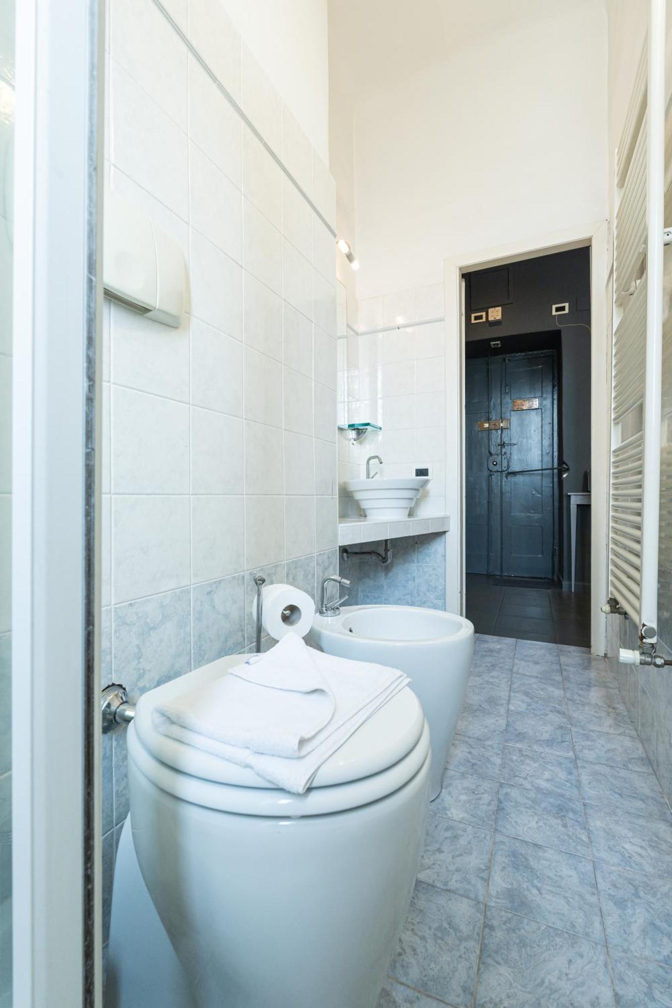 Spacious Onebedroom Navigli - Mirable Pm ميلان المظهر الخارجي الصورة